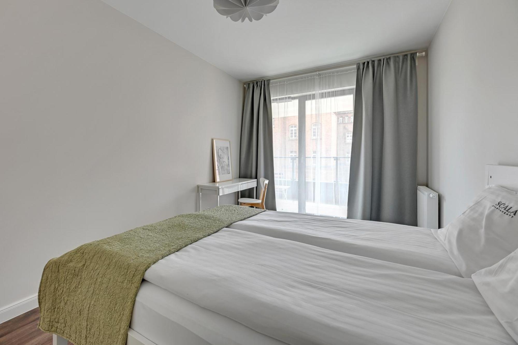 Scala City Center Premium Apartments With Parking By Lion Apartments Гданьск Экстерьер фото