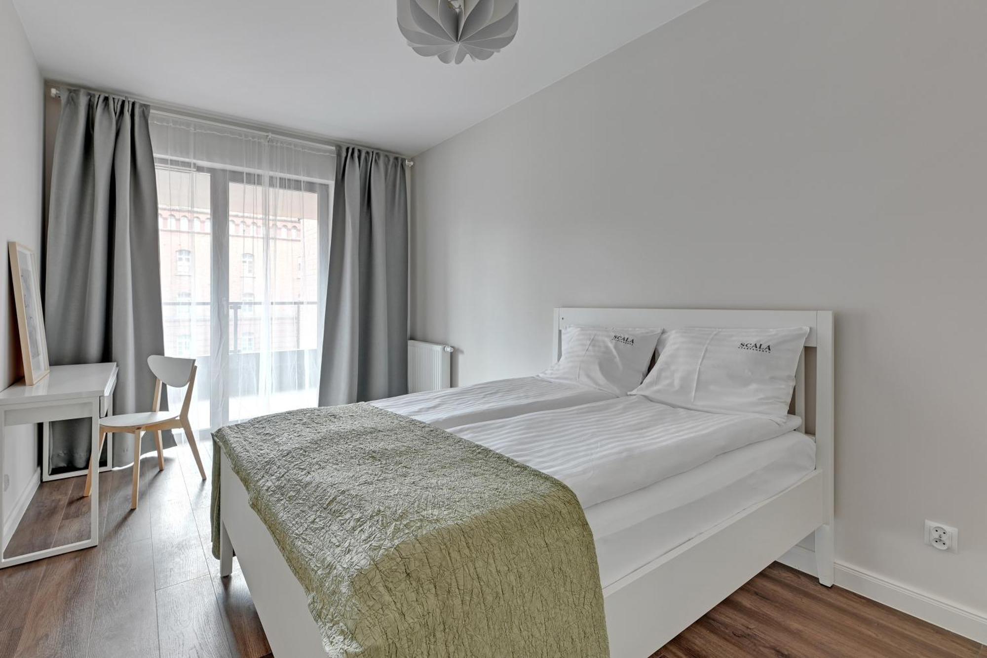 Scala City Center Premium Apartments With Parking By Lion Apartments Гданьск Экстерьер фото