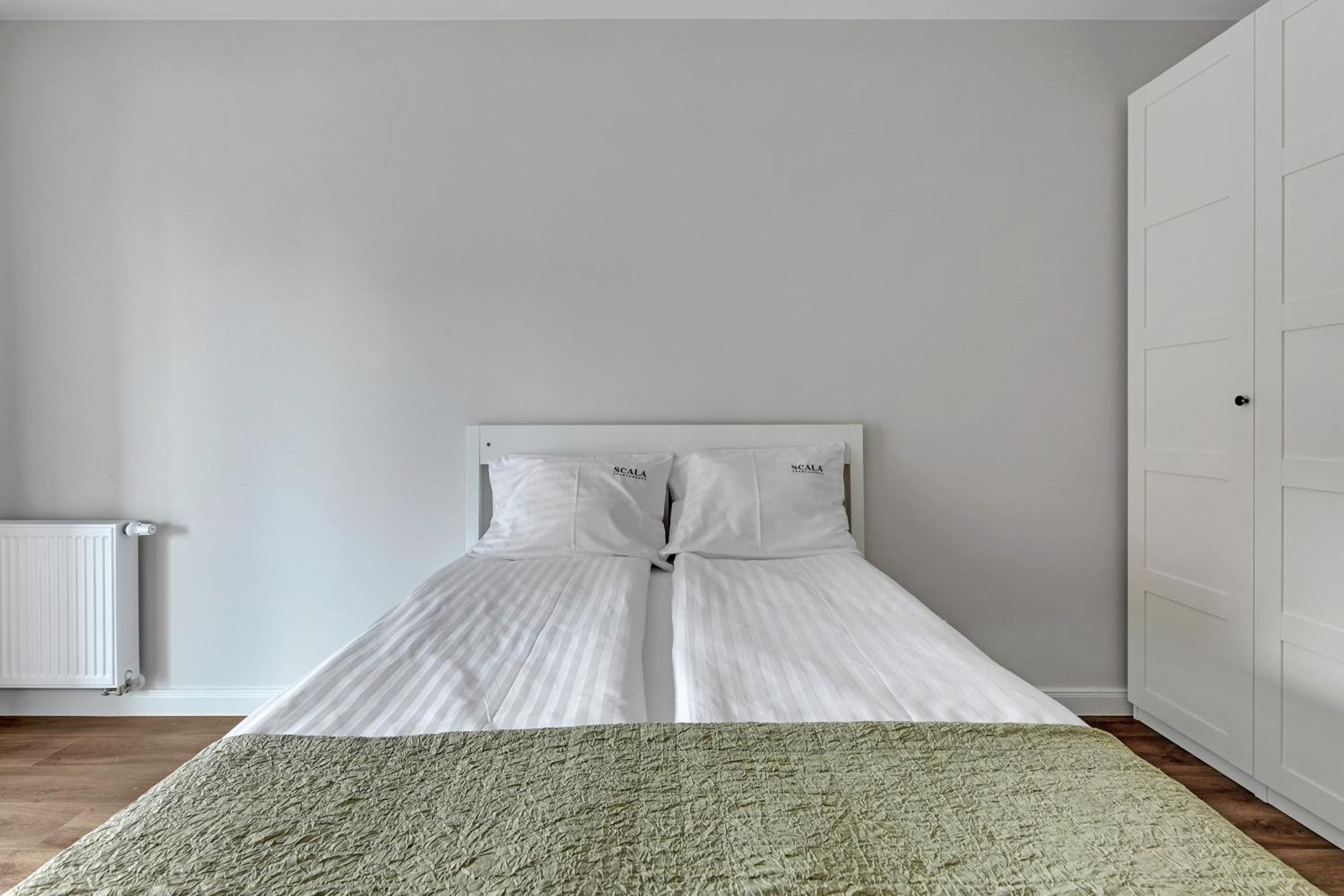 Scala City Center Premium Apartments With Parking By Lion Apartments Гданьск Экстерьер фото