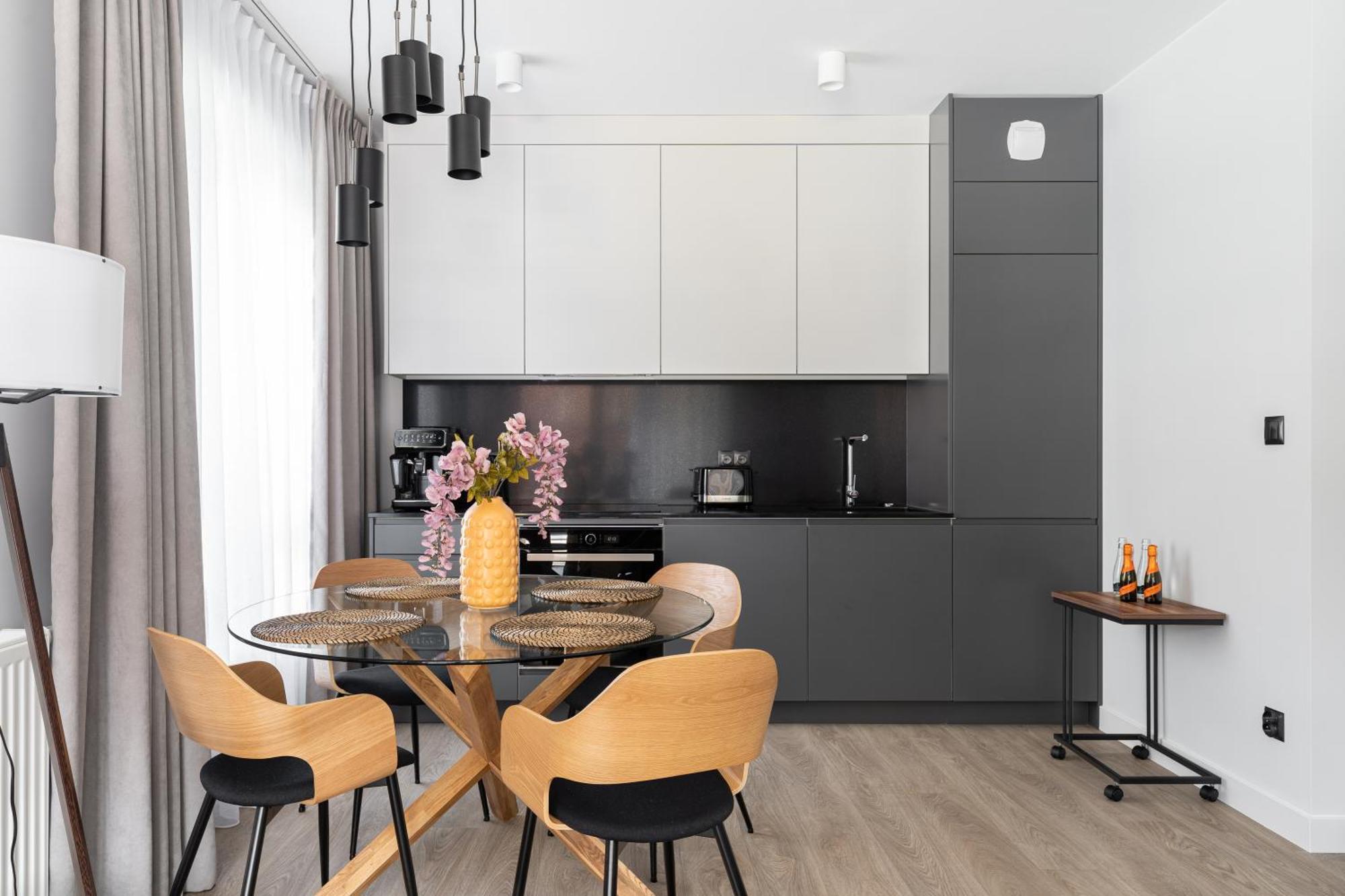 Scala City Center Premium Apartments With Parking By Lion Apartments Гданьск Экстерьер фото