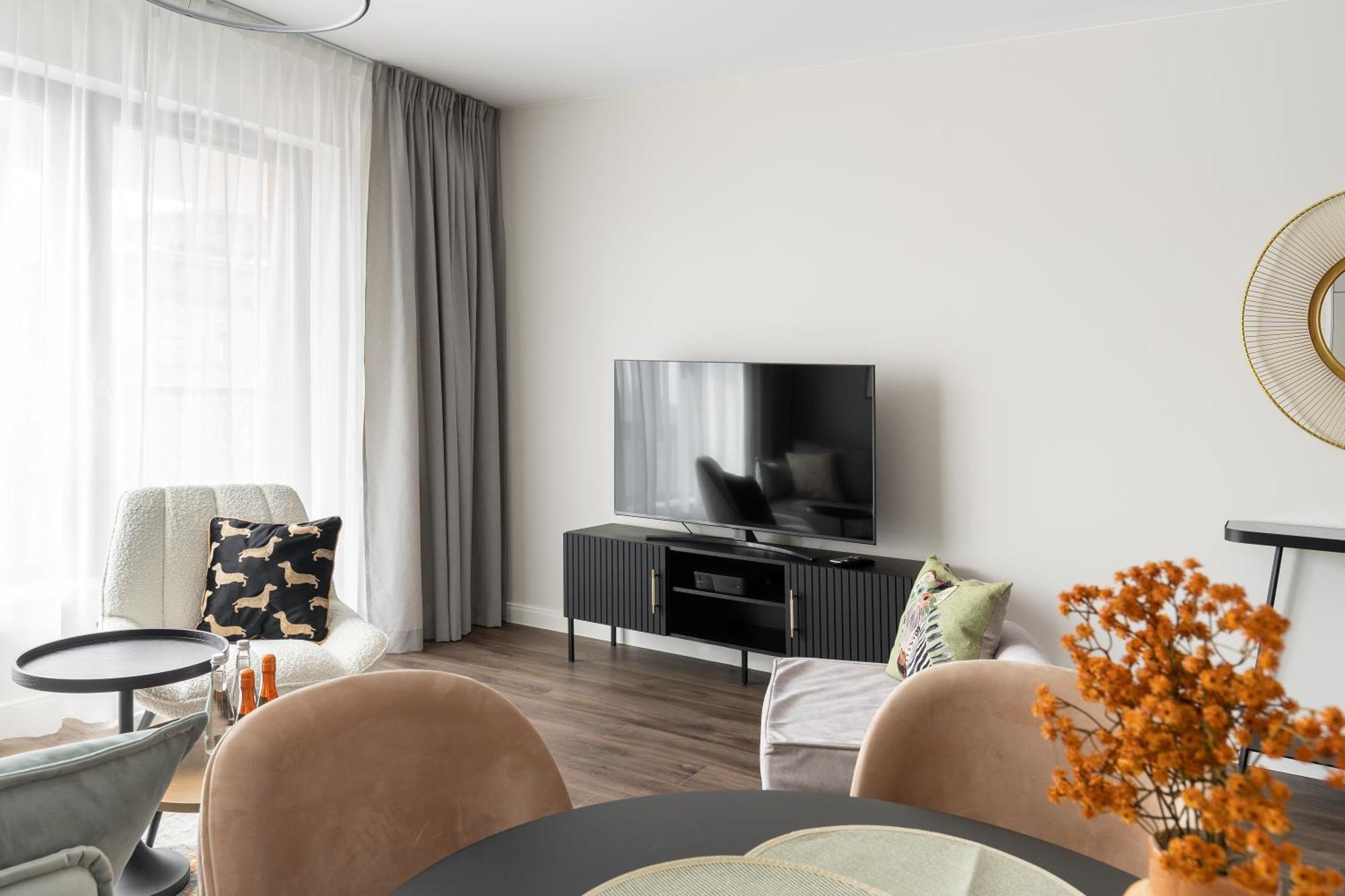 Scala City Center Premium Apartments With Parking By Lion Apartments Гданьск Экстерьер фото